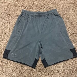 Under Armour Men's Camouflage Gray Athletic Shorts